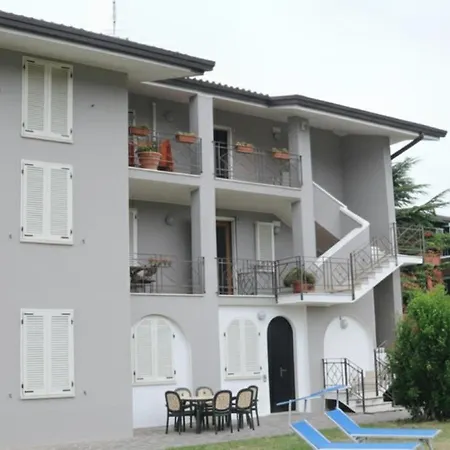 With Pool E Private Garage - Casa Holyvia Orange דסנזאנו דל גארדה